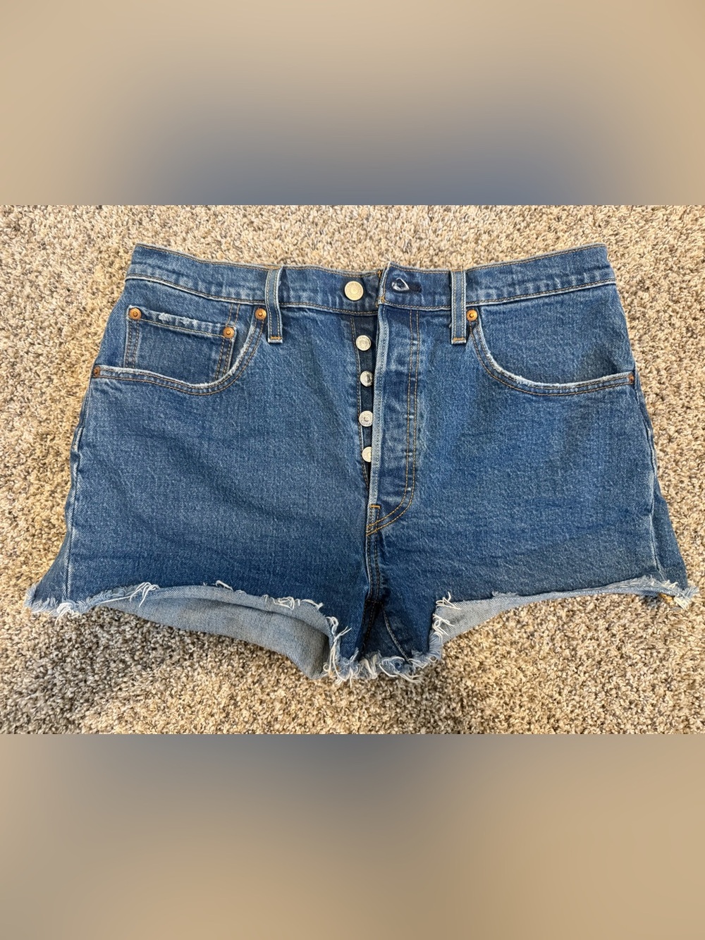 Women’s Levi’s Jean Shorts size 31